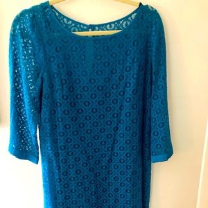 Turquoise Laundry size 8 peekaboo lace dress… great condition